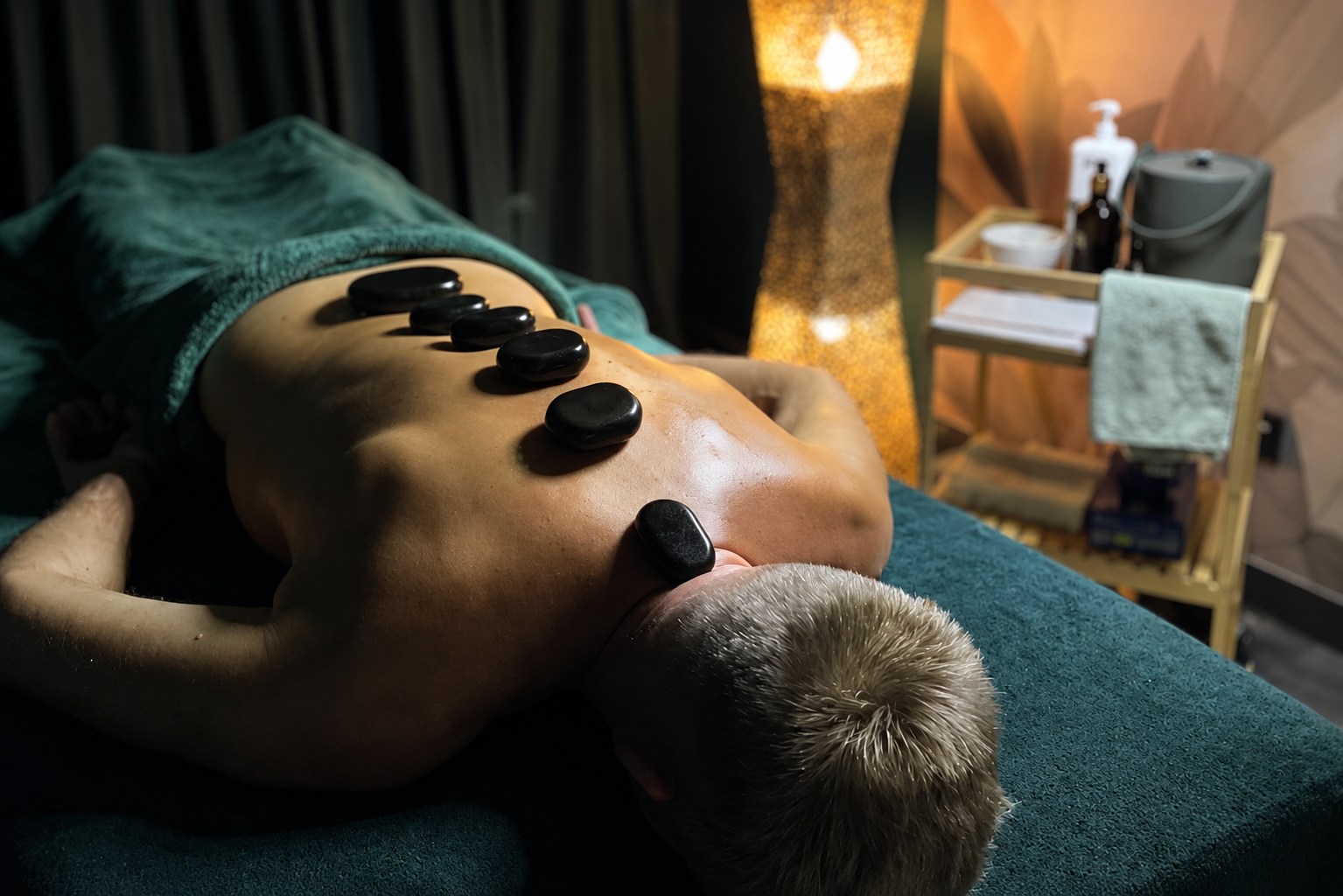 Masaż gorącymi kamieniami bazaltowymi SPA Euromedyk